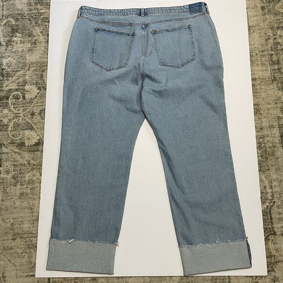 Abercrombie & Fitch The 90s Relaxed Jeans Plus Size 37/24L Light Wash Cuffed NEW - Picture 2 of 11